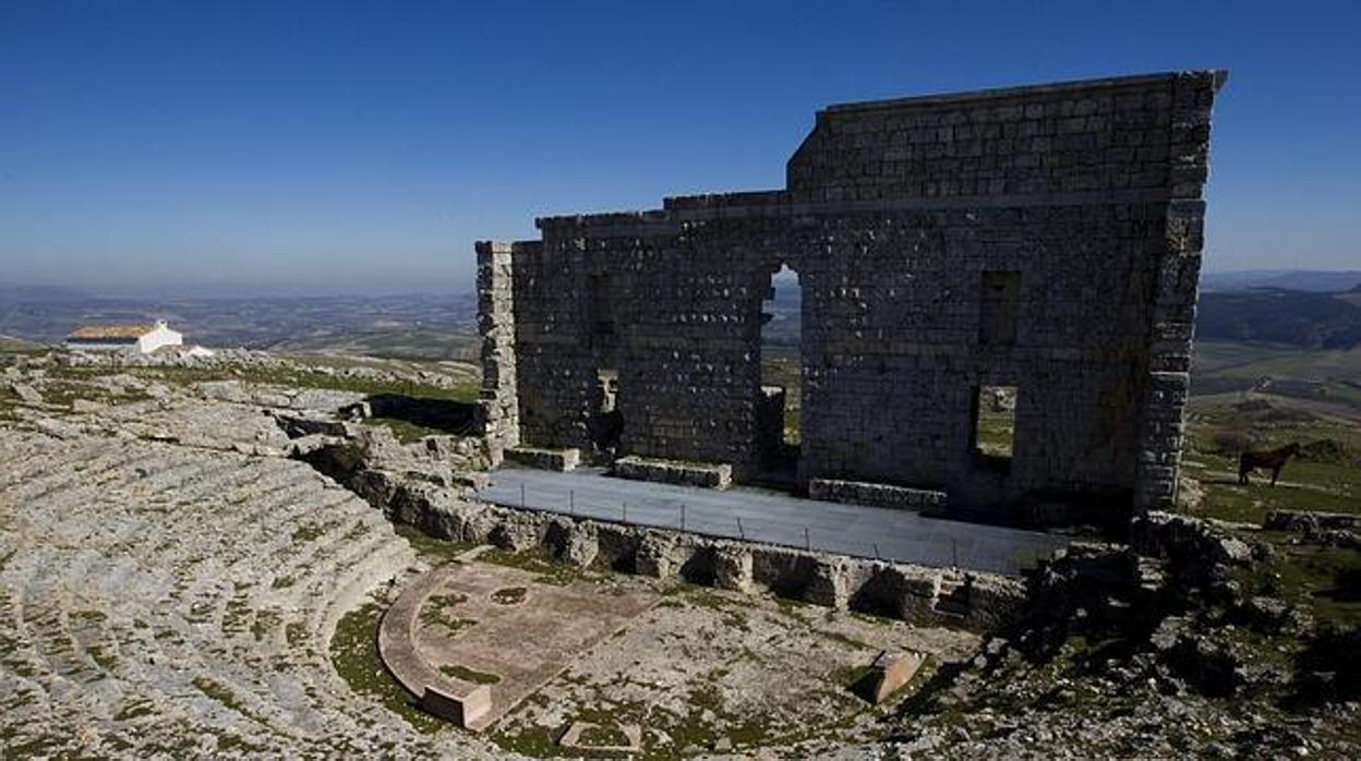 Teatro de la ciudad romana de Acinipo en Ronda