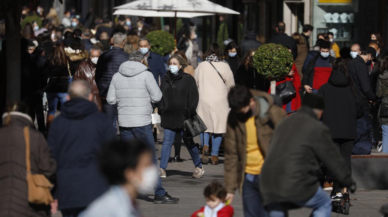 Las medidas contra el coronavirus se relajan hoy en Andalucía por Nochevieja