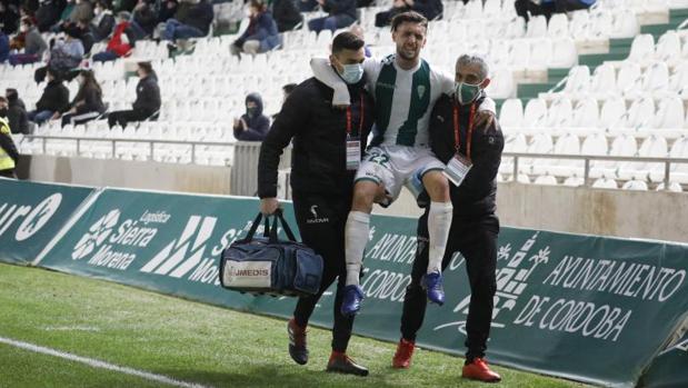 Samu Delgado engrosa la enfermería del Córdoba CF