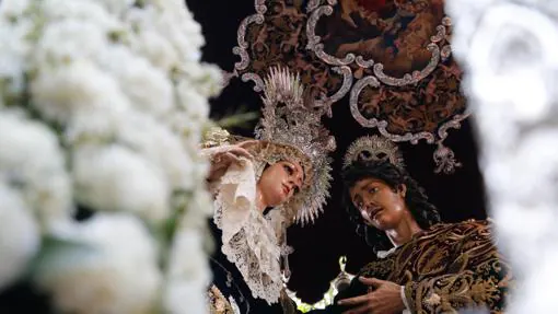 La Virgen de los Ángeles y San Juan, en su paso de palio