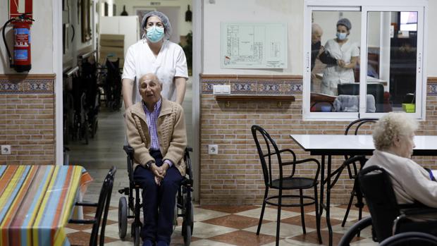 Covid en Huelva: detectan un brote en una residencia de ancianos de Aljaraque tras la vacunación