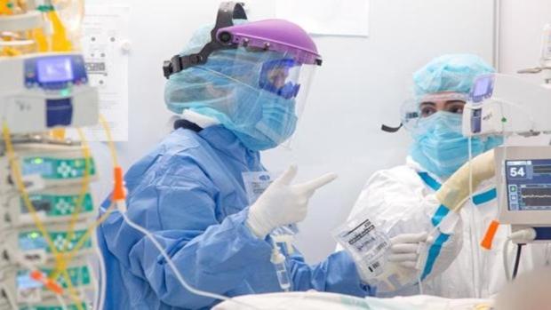 Andalucía duplica los hospitalizados por coronavirus en solo dos semanas y ya tiene 1.791 ingresados