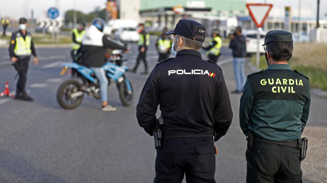 Policía Nacional y Guardia Civil controlarán la movilidad en grandes vías y carreteras provinciales; la Policía Local lo hará en sus municipios