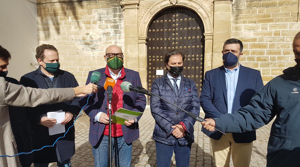 Alejandro Hernández durante su comparecencia en Aguilar