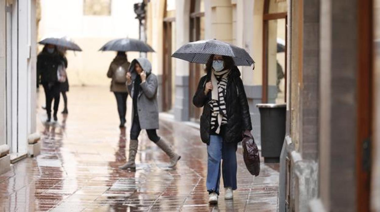 Imagen de archivo de un día de lluvia en Córdoba