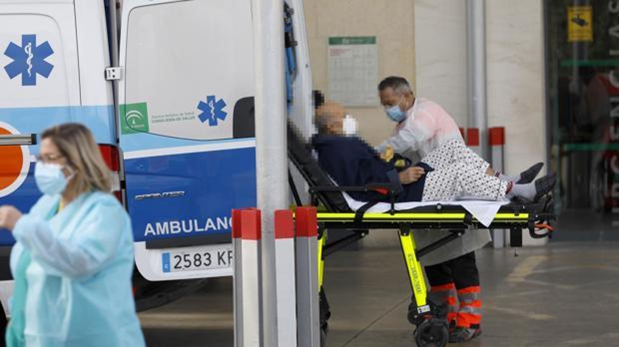 Un paciente llega a un hospital andaluz