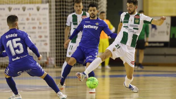 El Córdoba Patrimonio paga con una derrota sus errores ante el Betis (4-6)