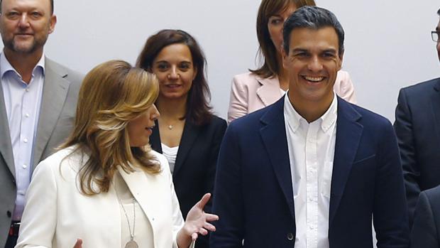 Sánchez alaba el paso atrás de Iceta en el PSC con el futuro de Susana Díaz en el PSOE-A sobre la mesa