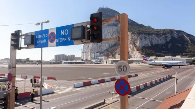 Reino Unido afianza su conexión con Gibraltar por vía aérea tras el Brexit