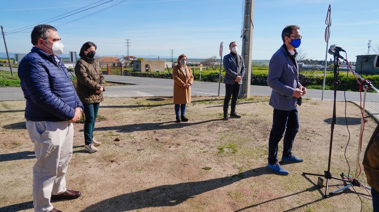 Los alcaldes populares en Los Pedroches, durante su comparecencia