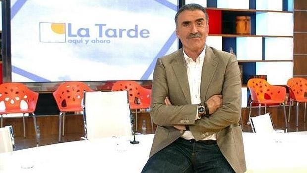 El PSOE de Andalucía se queja de que Canal Sur interrumpa el programa de Juan y Medio para dar una rueda de prensa