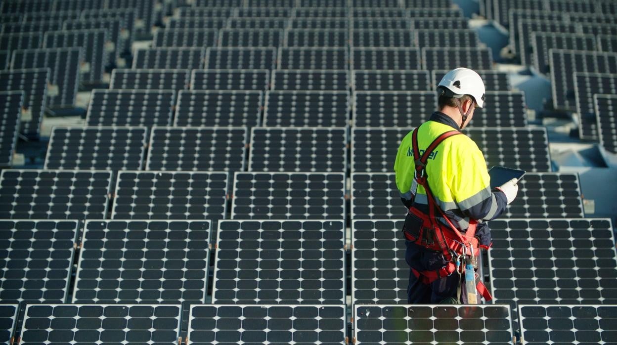 La empresa cordobesa Magtel duplica su actividad en la mejora de la eficiencia energética