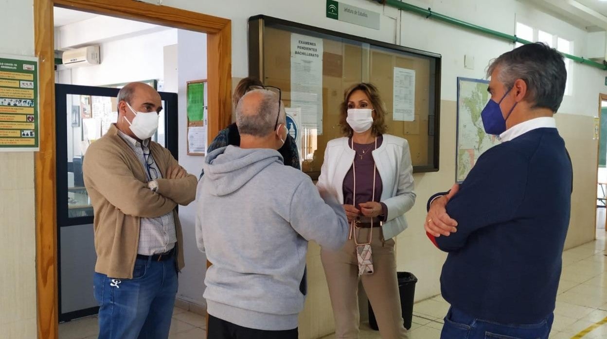 La delegada en Córdoba de la Consejería de Educación y Deporte, Inmaculada Troncoso, en el López-Neyra