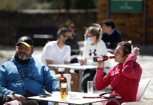 Descanso en un bar de Trassierra el pasado fin de semana