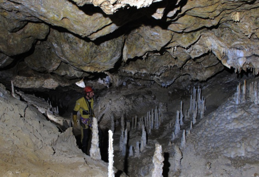 Una de las cuevas de Karts en Yesos de Sorbas.