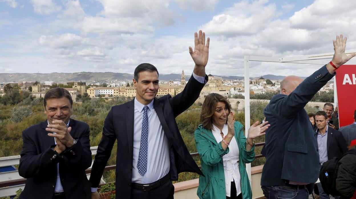 Pedro Sánchez y Susana Díaz, en un mitin en Córdoba en noviembre de 2019 junto a otros dirigentes socialistas