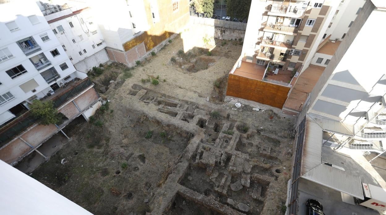 Solar en el qu estaba el hotel Gran Capitán y que ocupará el inmueble para el alquiler de pisos