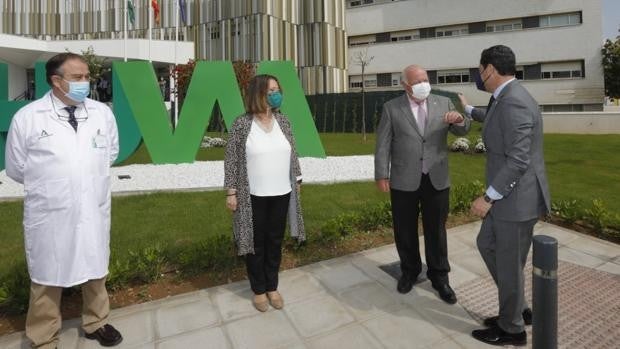 Moreno: «Al ritmo actual de entrega, no llegaremos al 40% de los andaluces vacunados hasta diciembre»