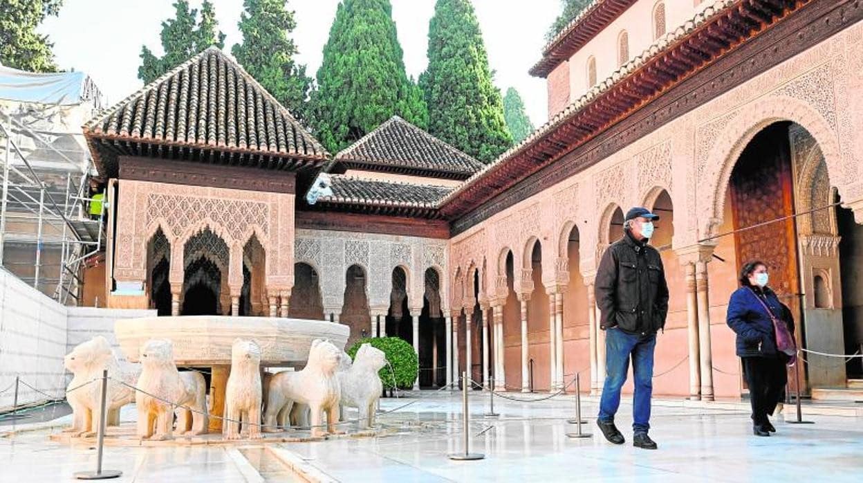 La Alhambra de Granada solo podrá ser visitada por granadinos y por turismo extranjero