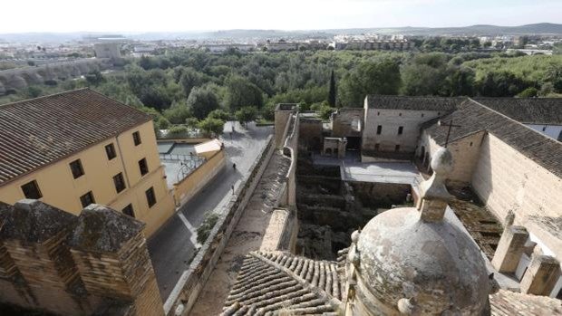 ¿Dónde está la tumba de los califas omeyas de Córdoba?