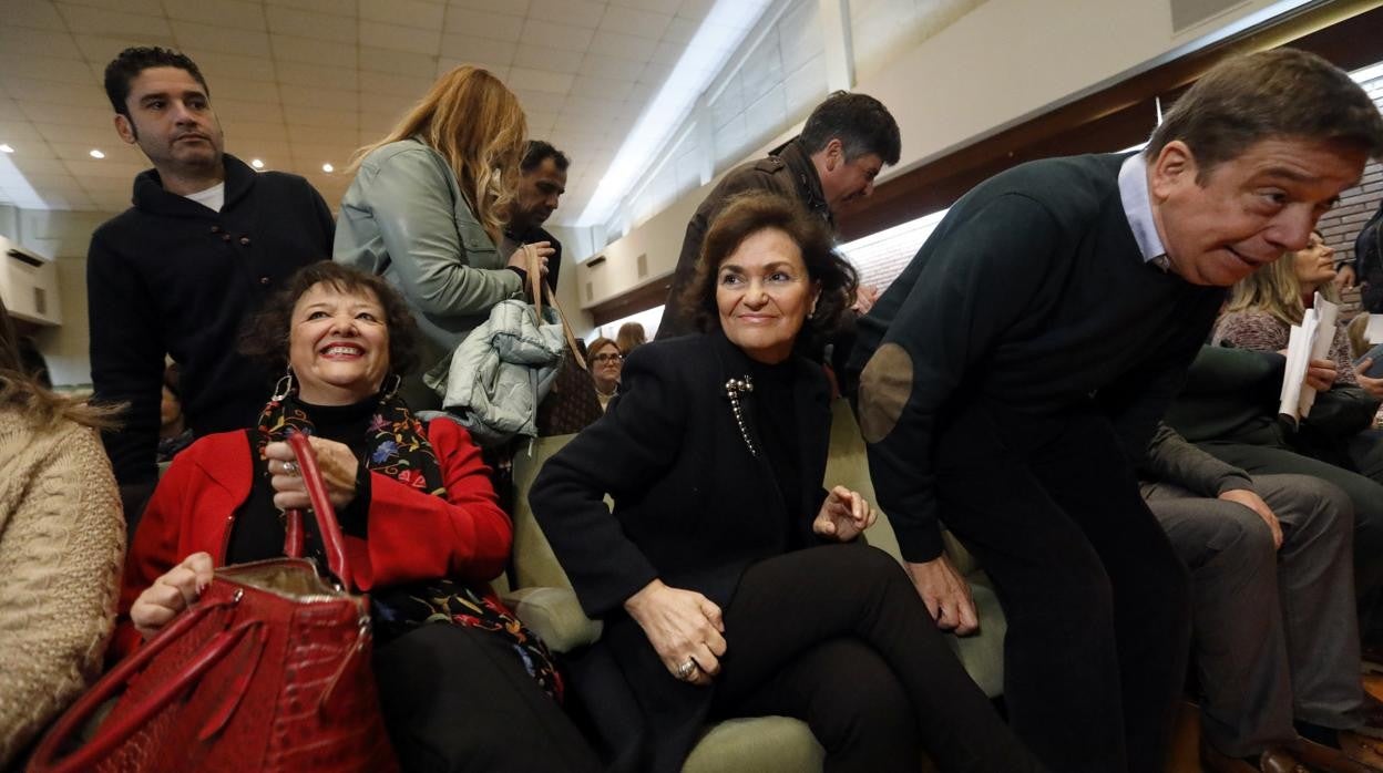 Rafi Valenzuela, Carmen Calvo y Luis Plana, en el comité provincial del PSOE de diciembre de 2019