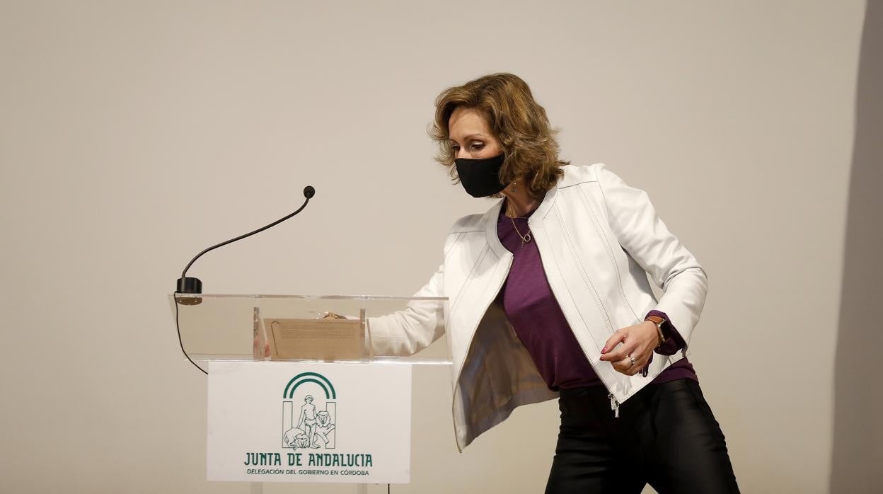 La delegada de la Consejería de Educación y Deporte de la Junta en Córdoba, Inmaculada Troncoso