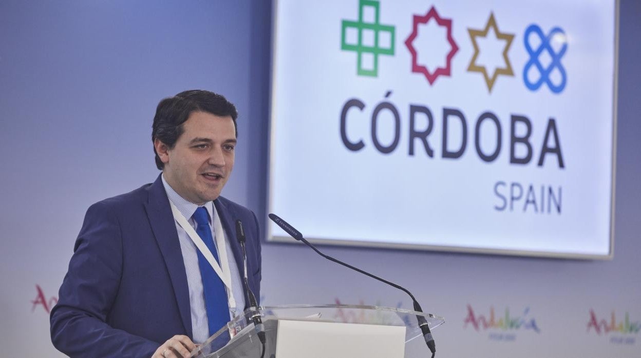 El alcalde de Córdoba, José María Bellido, en la última edición de Fitur en Madrid