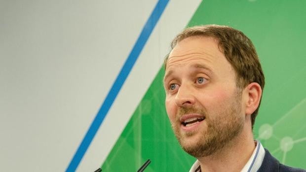 El próximo presidente del PP de Jaén recupera a la vieja guardia para su proyecto