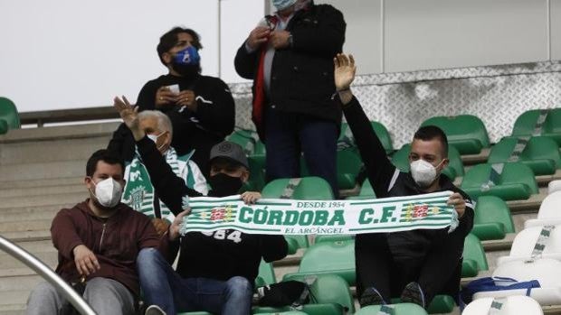 El Córdoba CF paraliza la venta masiva de entradas a la espera de conocer el aforo real que sale del BOJA