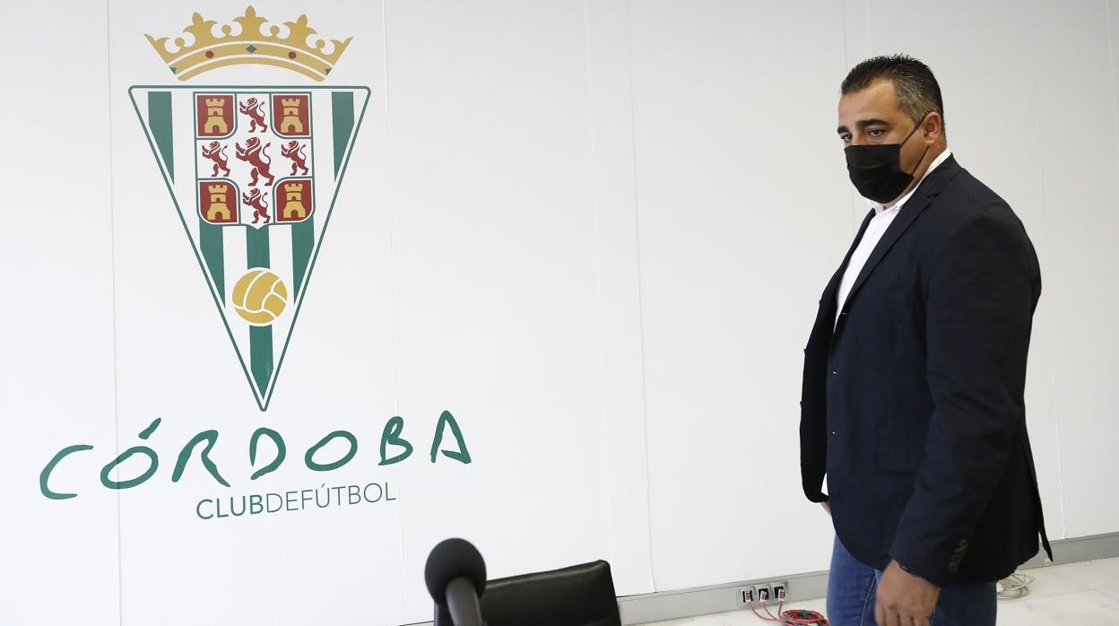 El entrenador del Córdoba CF, Germán Crespo