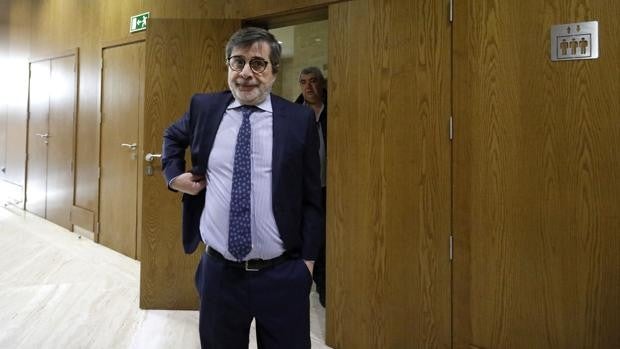 La controversia jurídica de si el Córdoba CF SAD puede salir a competir o comprar otra plaza