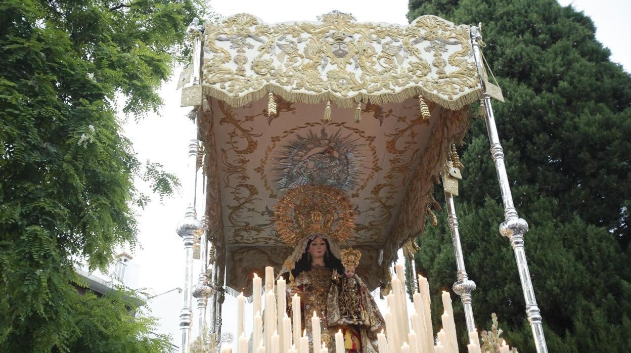 La Virgen del Carmen de San Cayetano, durante su procesión del 16 de julio de 2018