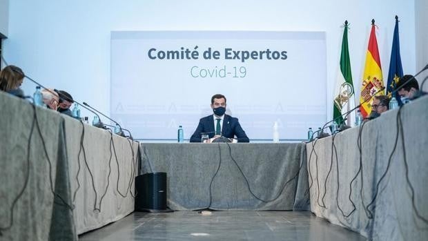 El comité de expertos de Andalucía se reúne hoy con los datos al alza y la desescalada en peligro