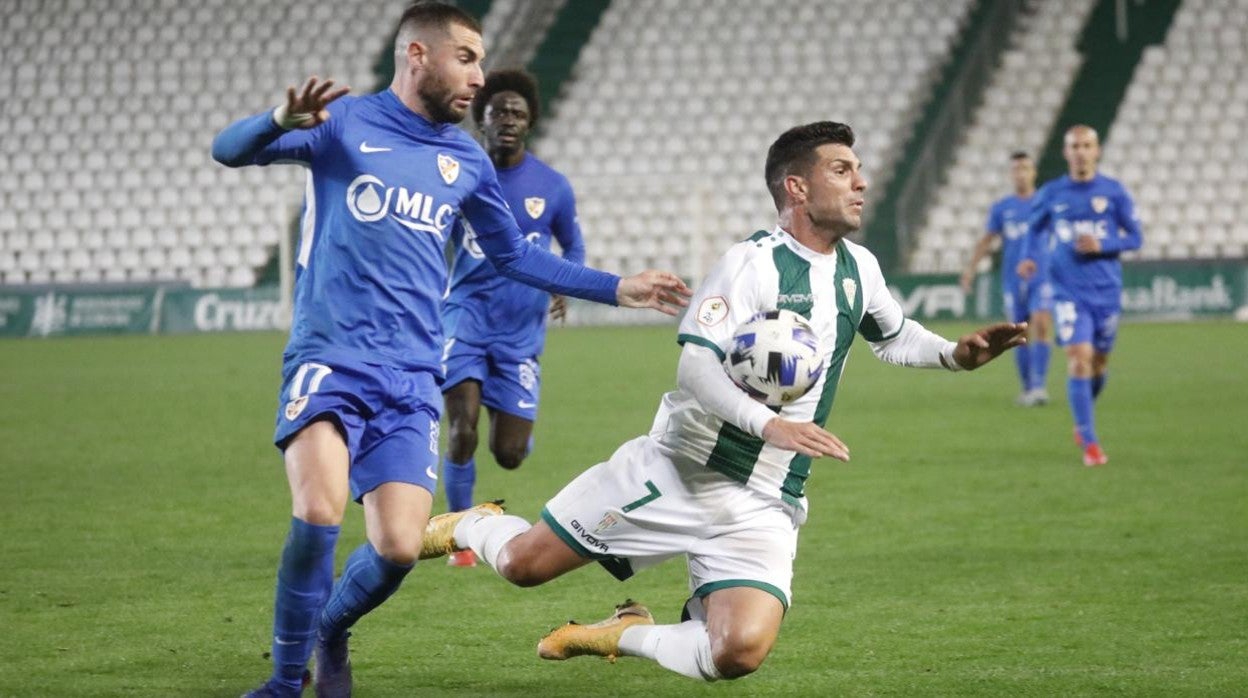 José Cruz en El Arcángel ante Willy Ledesma