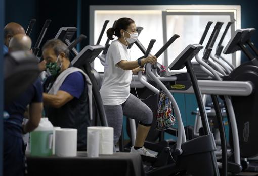 Usuarios de un gimnasio de Córdoba