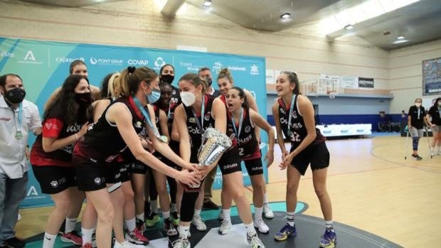 Baloncesto | El Dobuss de Córdoba inicia la última fase de ascenso a la Liga Femenina 2