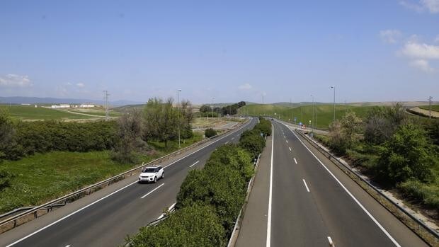 El Gobierno adelanta a 2024 el pago de peajes por usar autovías: ¿cuánto te costará viajar desde Córdoba?