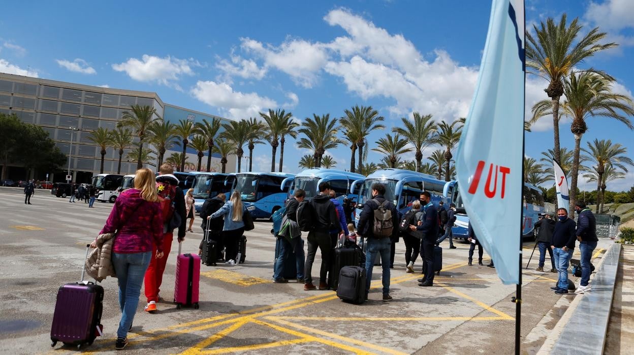 Turistas en Mallorca en una imagen reciente