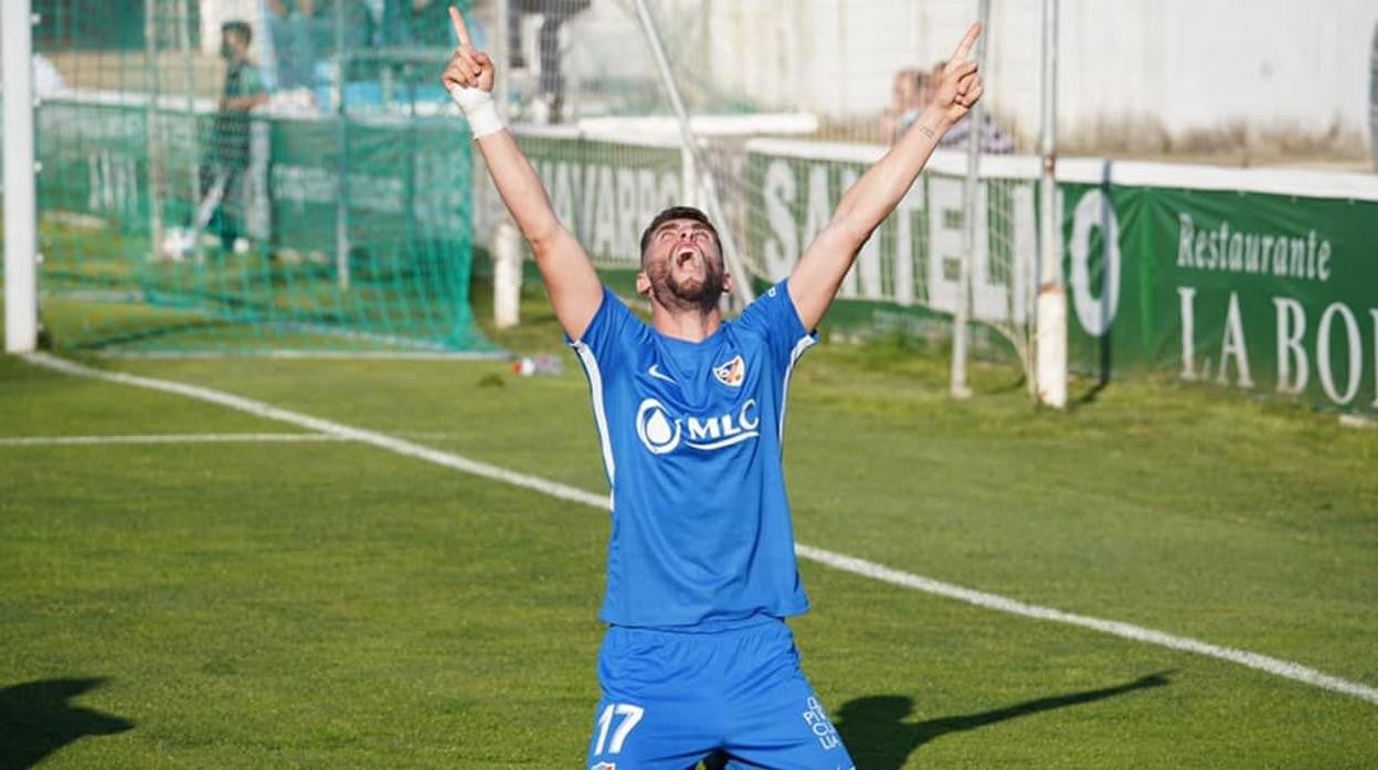 José Cruz celebra un gol durante la pasada temporada