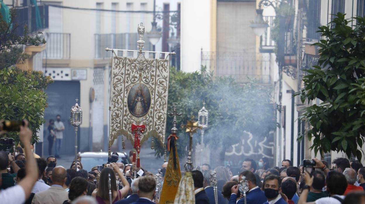 Traslado del Simpecado del Rocío, en mayo de 2021