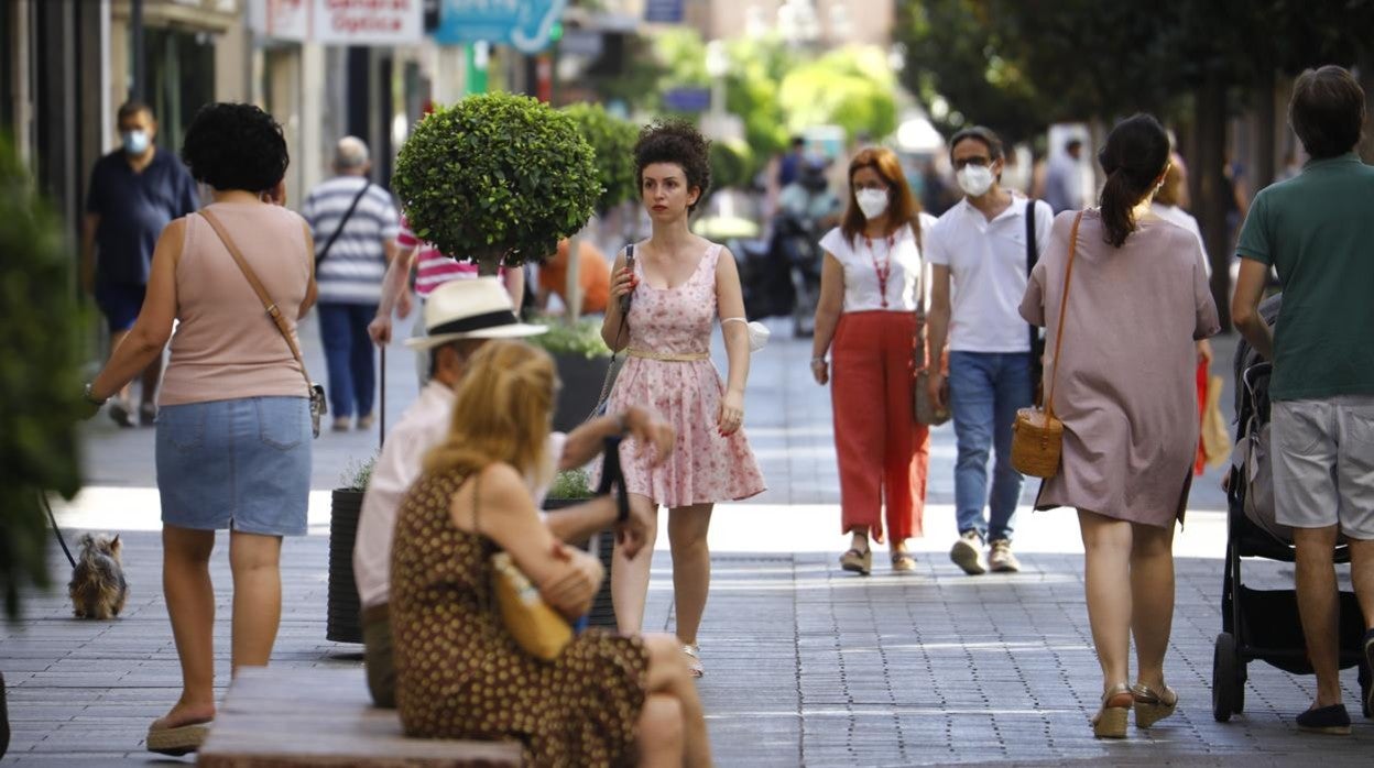 Las máximas serán este miércoles altas, pero frenan su escala, manteniéndose en 37 grados