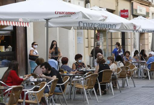 Córdoba vuelve al completo al nivel de alerta 2 frente al Covid tras la caída de la incidencia