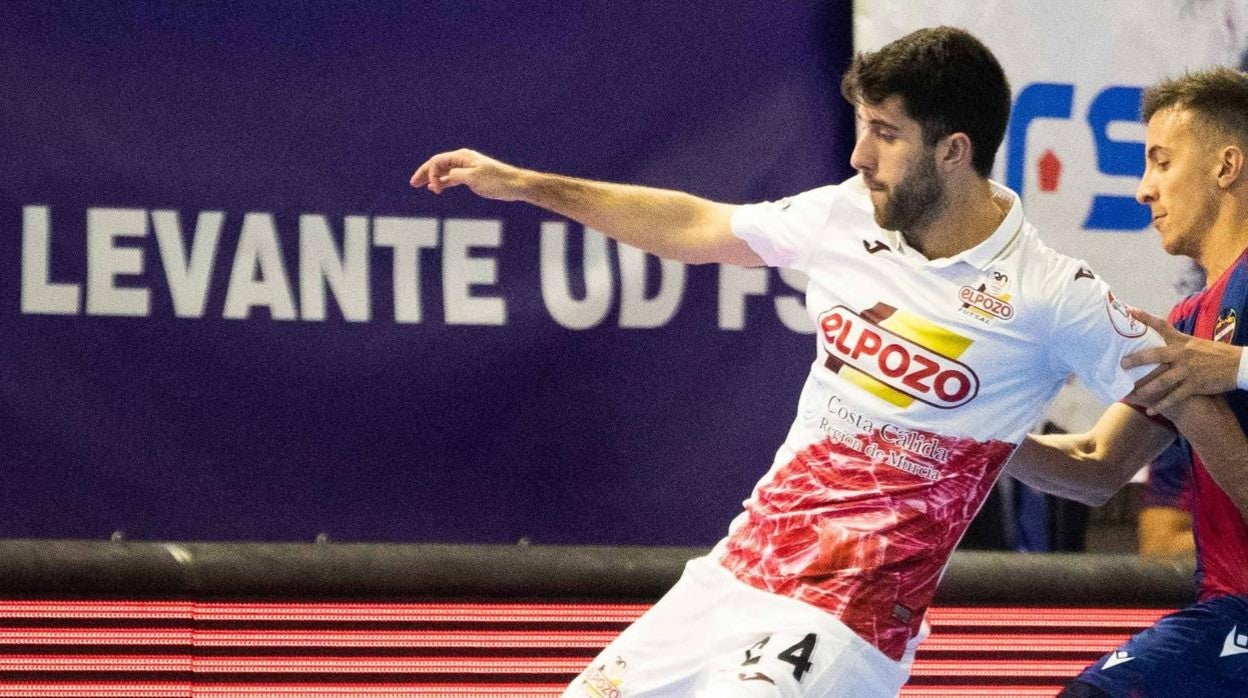 El pívot cordobés Ismael López, en un partido con ElPozo Murcia