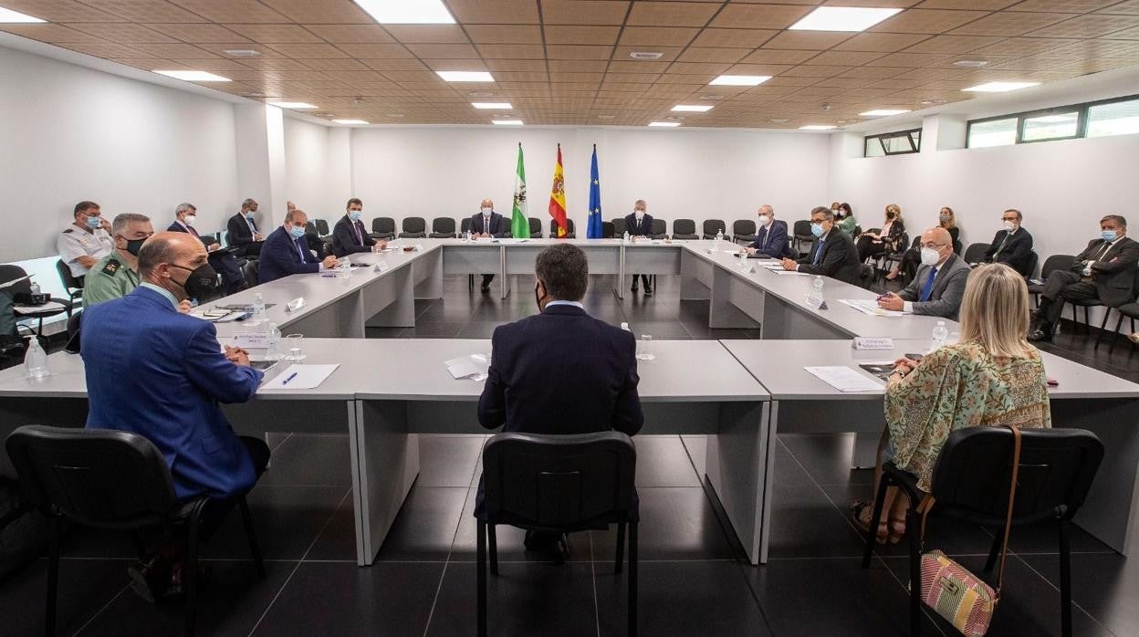 Imagen de la reunión que los ministros han mantenido hoy en Algeciras