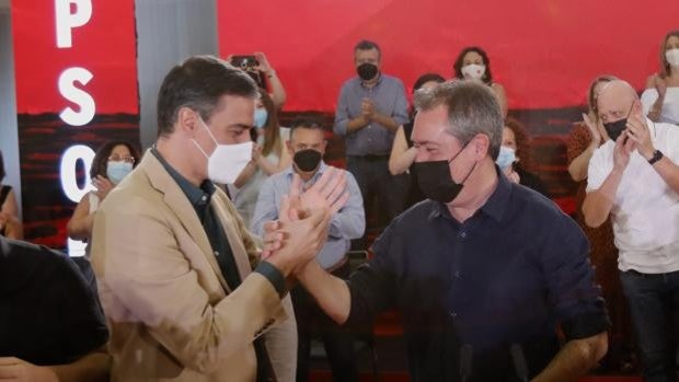 Pedro Sánchez «bendice» a Juan Espadas: «No se puede quedar atrás ningún territorio»