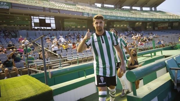 El Córdoba CF se dispara en abonados: 4.345 fieles para liderar la Segunda RFEF