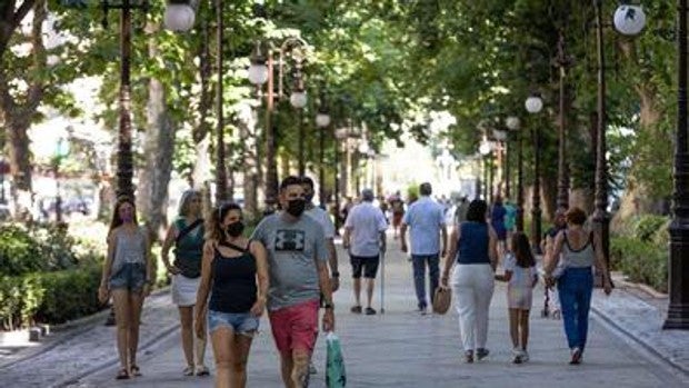 Covid Granada: crecimiento de más de 30 puntos en la tasa de incidencia tras el fin de semana