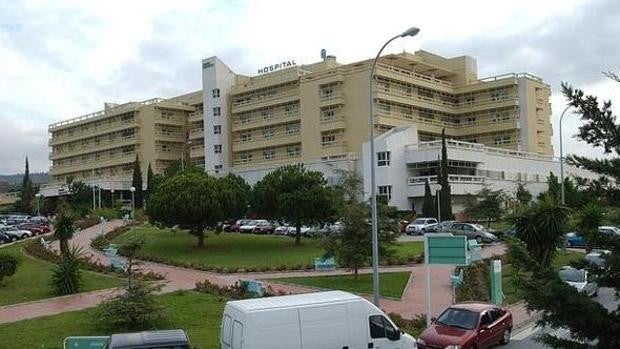 Denuncian ante la Fiscalía otra presunta negligencia en la muerte de un enfermo de Covid en el hospital de Marbella