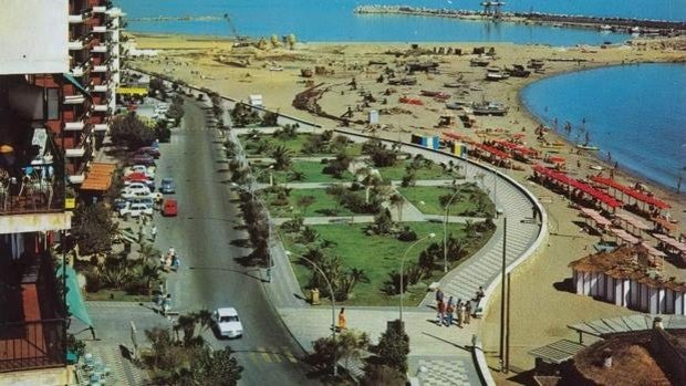 Fuengirola, la playa de Córdoba que cumple un siglo como destino favorito