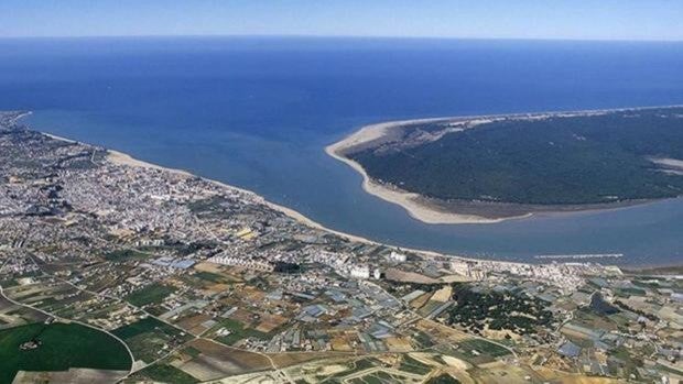 Guadalquivir, un final y tres corrientes